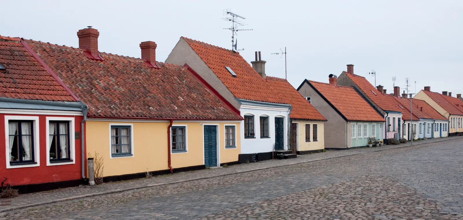 Simrishamn Altstadtgasse mit Kopfsteinpflaster